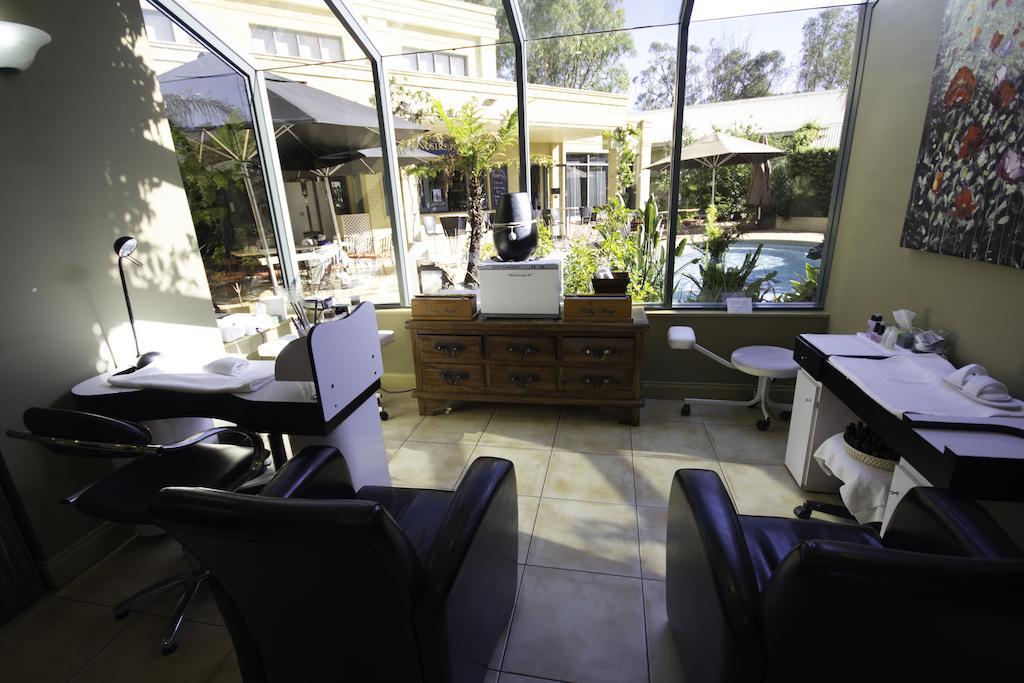 Madison - Adults Only Moama